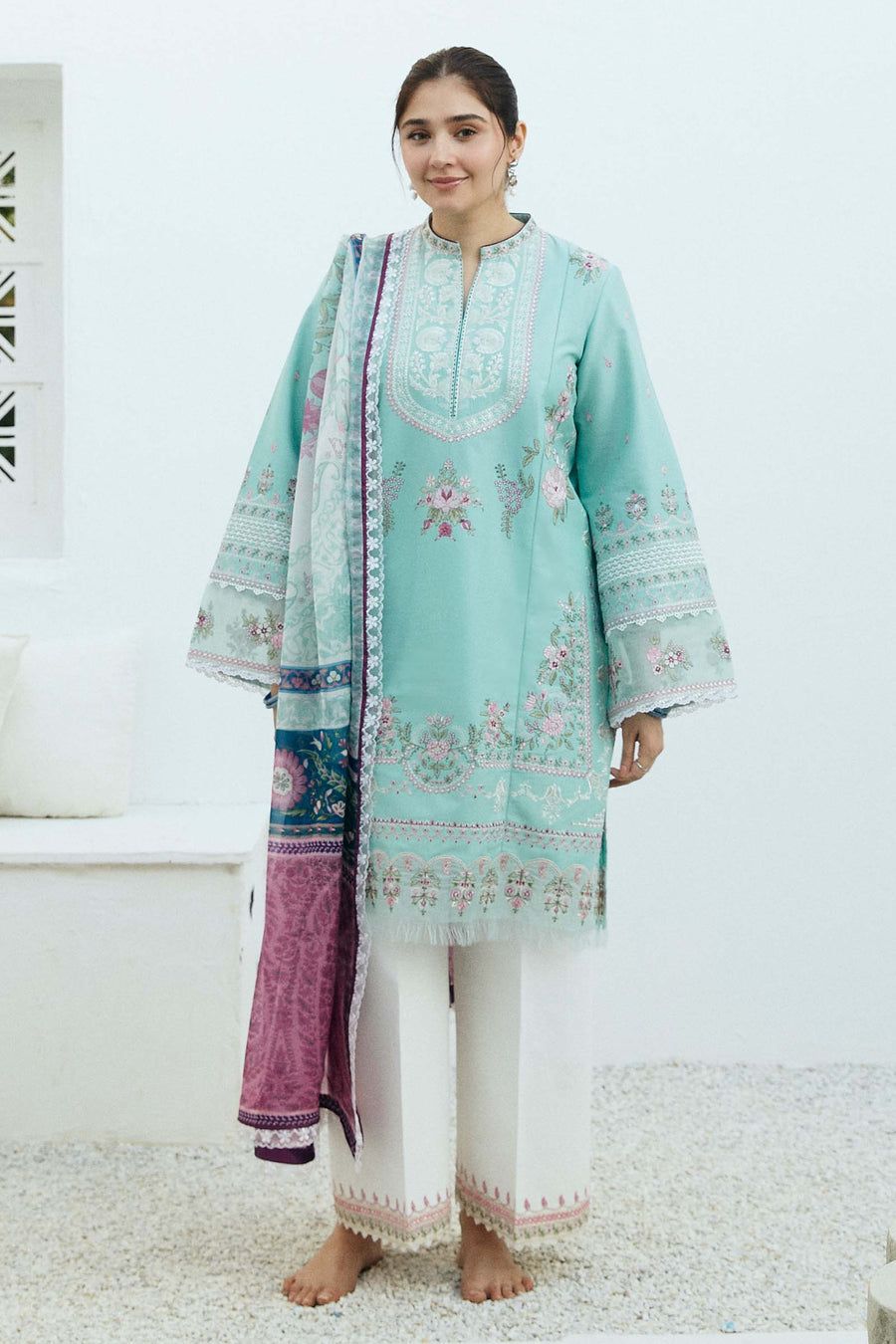 ZRA SHAH -Lawn 3PC Unstitched three-piece Suit